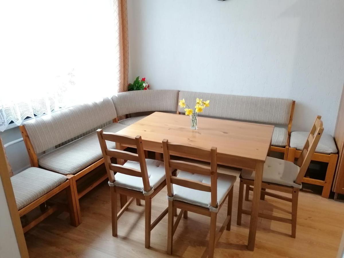 Ubytovani Na Spaciru Микулов Экстерьер фото